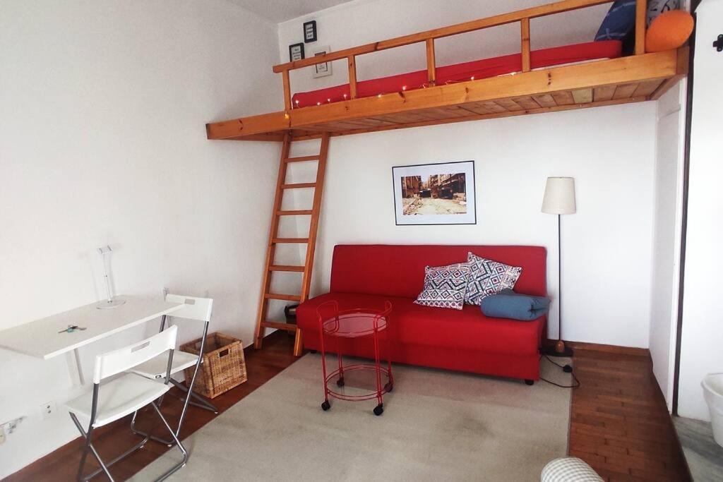 Rooftop Apartment